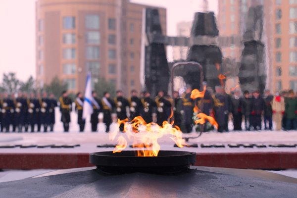 Хабаровск вечный огонь площадь славы