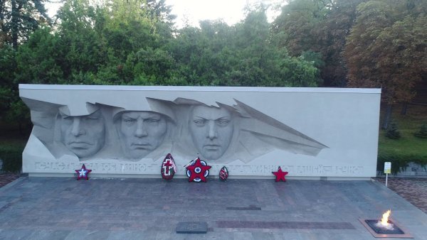Мемориал огонь вечной славы Ставрополь