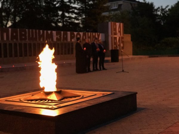 Вечный огонь Михайловска Ставропольского края