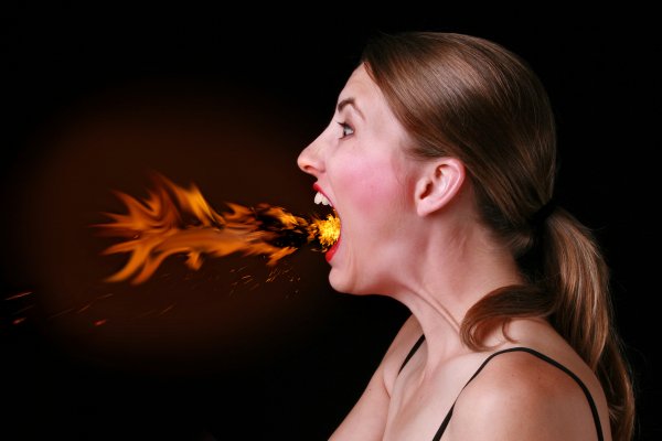 Пламя изо рта