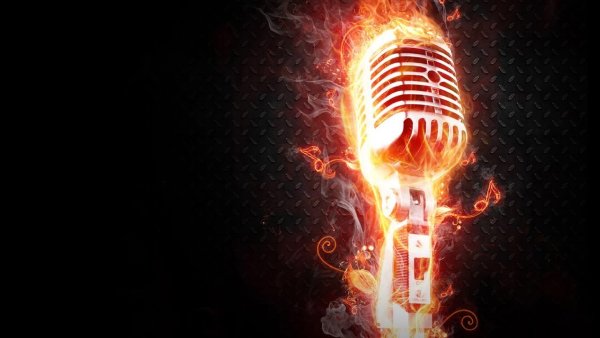 Микрофон горит