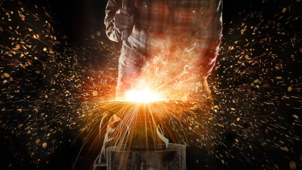 Горячий металл