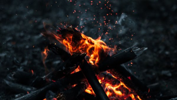 Темный огонь