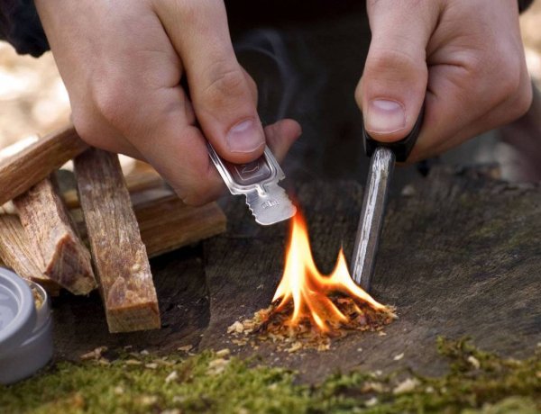 Огниво и кресало для разжигания огня