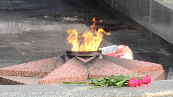 День Победы вечный огонь