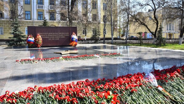 Мемориал вечный огонь Вологда