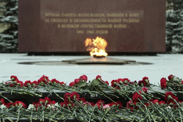 Мемориал вечный огонь Вологда