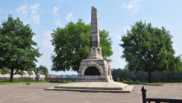 Памятник 800 летия Вологды
