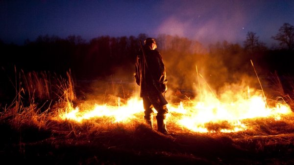 Огонь вокруг человека
