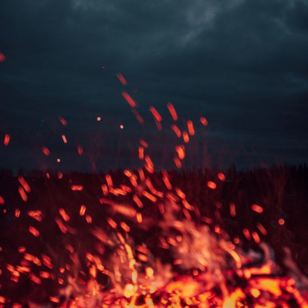 Искры костра