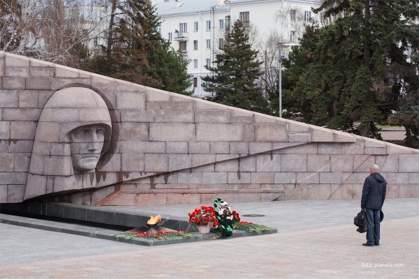 Мемориальный комплекс вечный огонь Самара