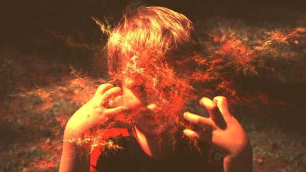 Фото с огнем на аватарку