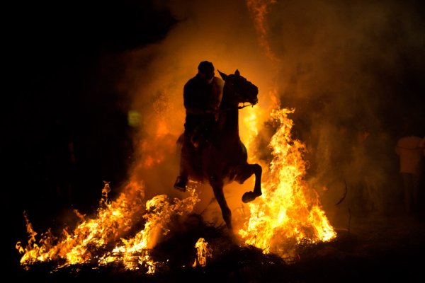 Всадник в огне