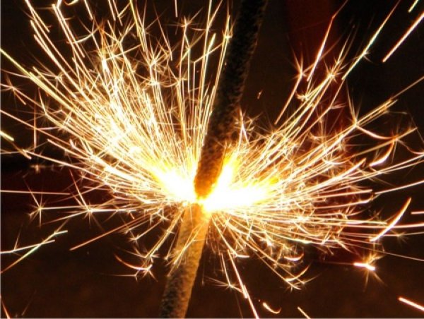 Искра картинка