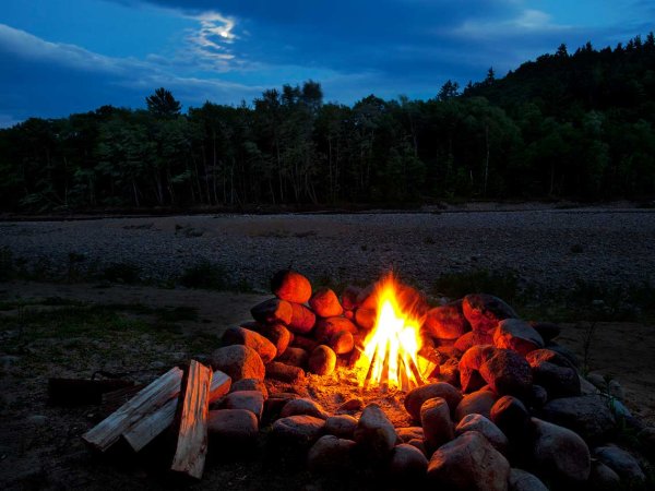 Ночь костер поход