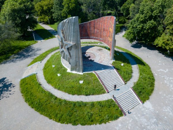 Парк славы на автозаводе Нижний Новгород