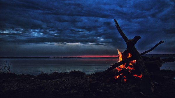 Вечерний костер