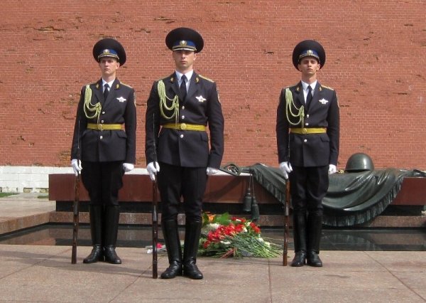 Шолин Владимир Почетный караул