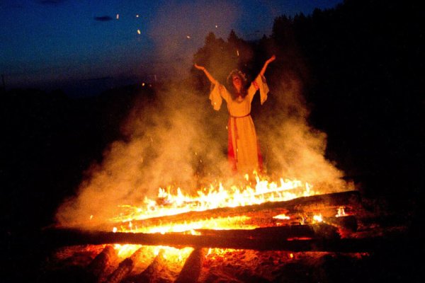 Очищение огнем обряд Славянский Ивана Купалы
