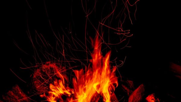 Обои на телефон огонь