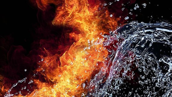 Вода и огонь на черном