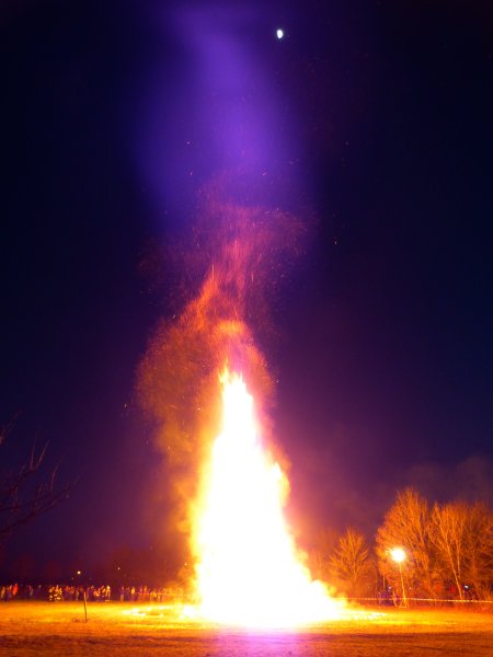 Столб огненного пламени