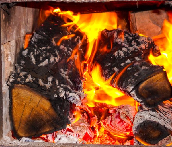 Огонь в печурке