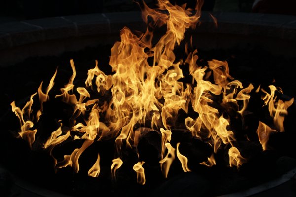 Черный огонь