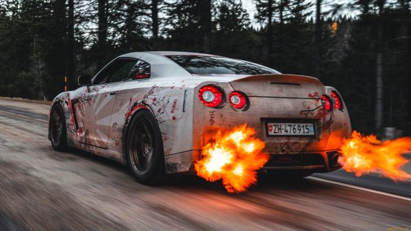 Nissan GTR r35 пламя
