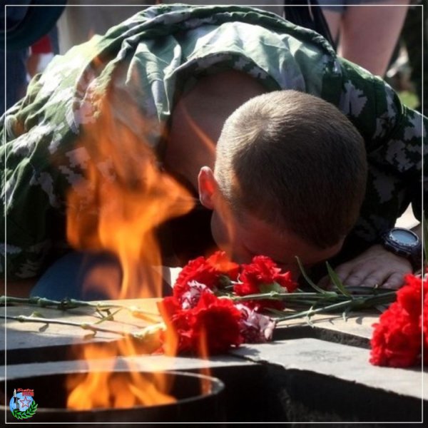 Вечная память погибшим воинам
