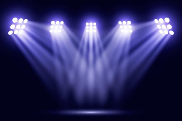 Свет прожектора на сцене