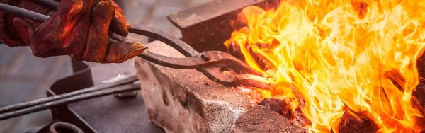 Ковка металла огонь