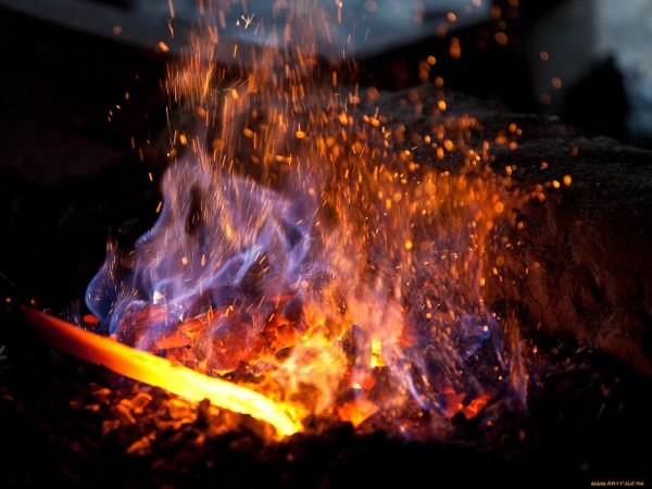 Наковальня огонь