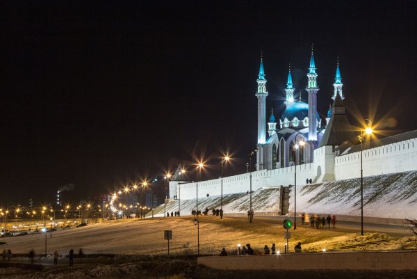 Казань ночь зима Кремль