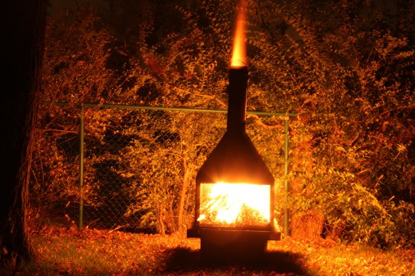 Костер осенью