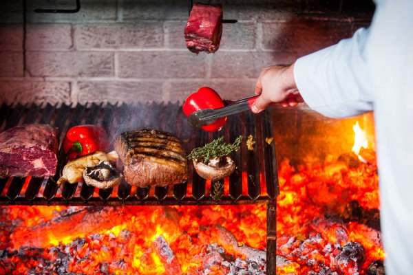 Барбекю повар