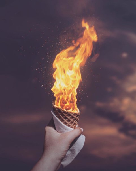 Мороженое в огне