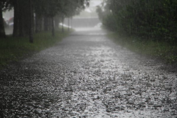 Сильный дождь