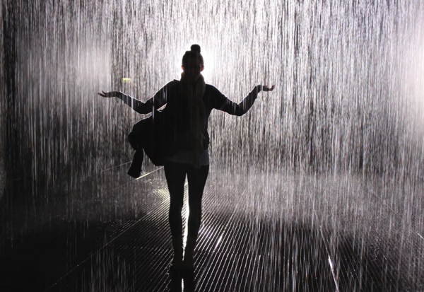 Под дождем без зонта