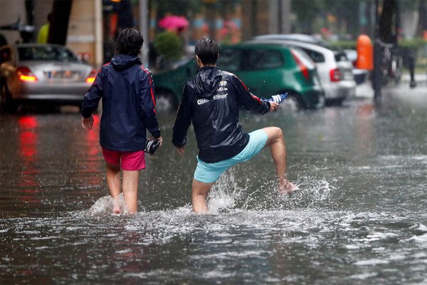 Сильный дождь