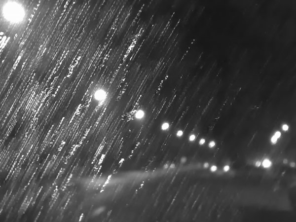 Сильный дождь ночью
