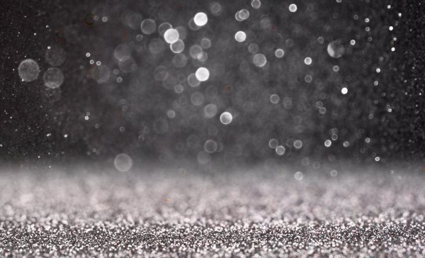 Боке снег