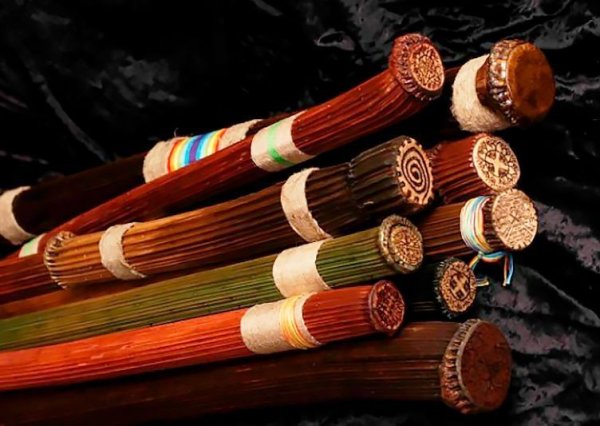 Посох дождя из борщевика