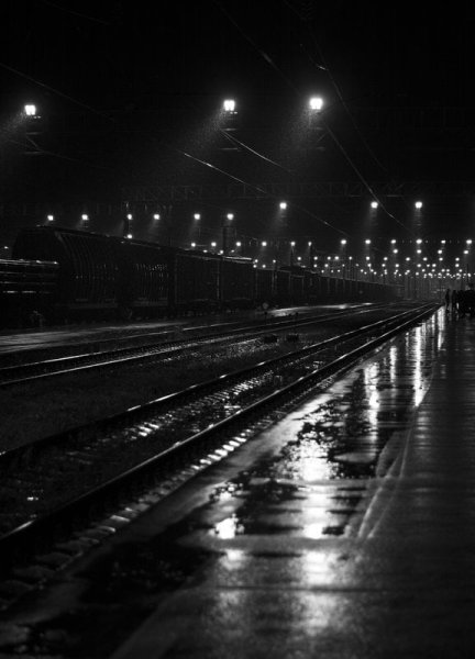 Железная дорога дождь