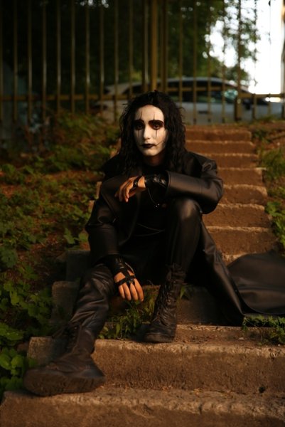 Фильм ворон дождь не может идти вечно