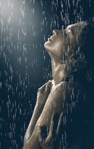 Мокрая под дождем