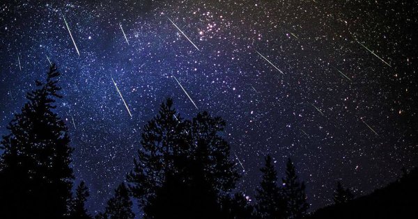 Пик метеорного потока Персеиды