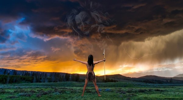 Шаман разгоняет тучи