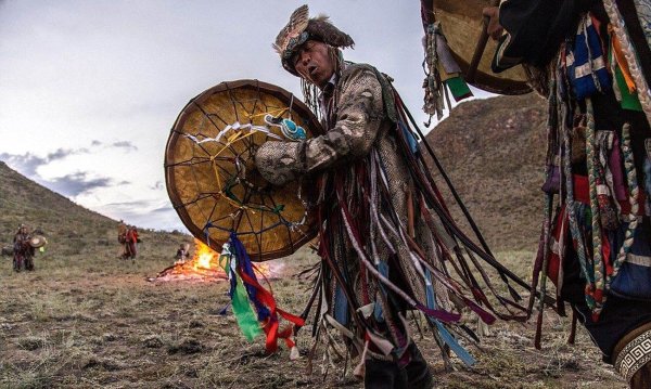 Саамский шаман