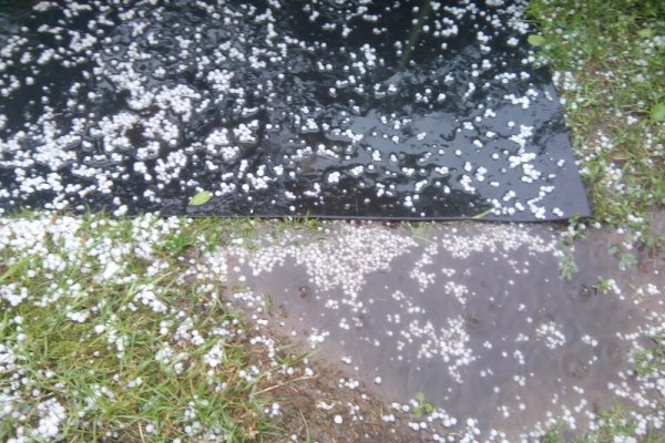 Ливень и град